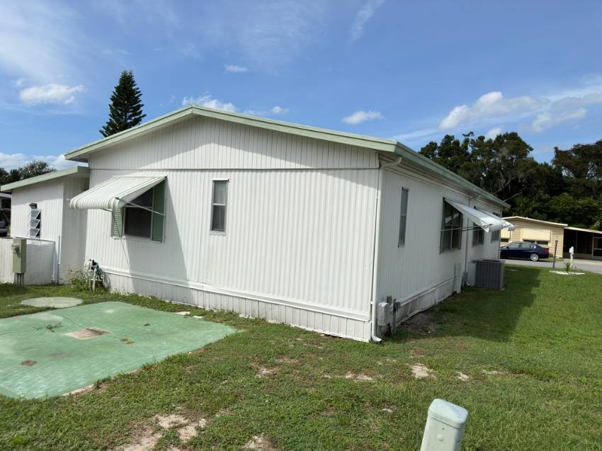 9 Stillwater Road a Winter Haven, FL Mobile or Manufactured Home for Sale